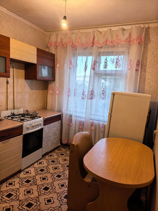 Сдам 2х кв квартиру