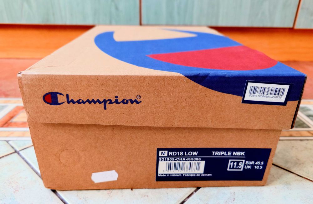 Нови спортни обувки Champion Triple NBK