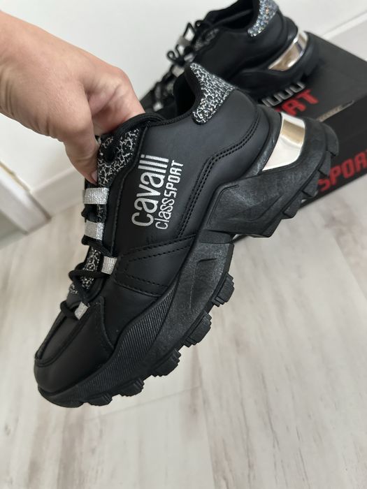 Сникърси Cavalli