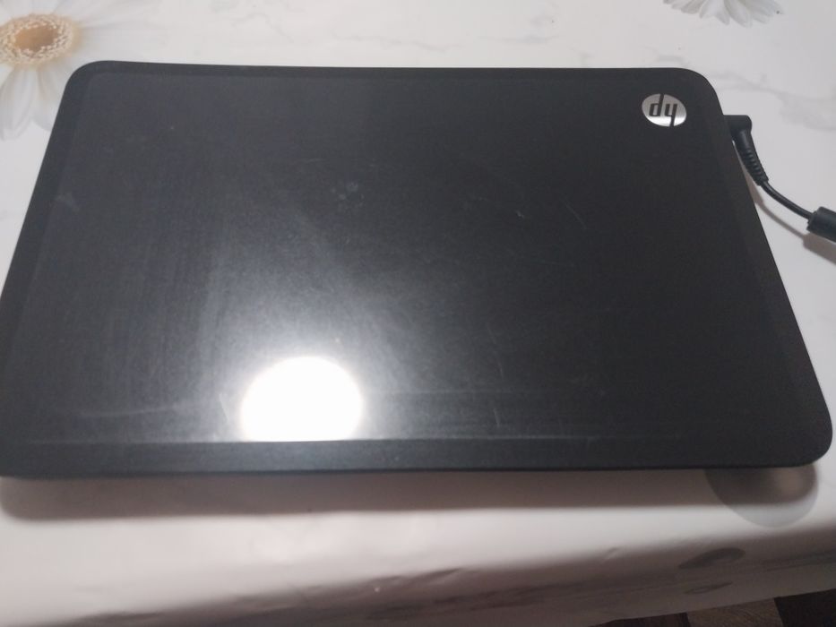 продам ноутбук  б/у