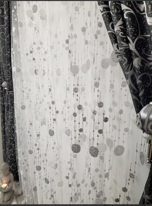 Perdele 2,3 m×2 bucati