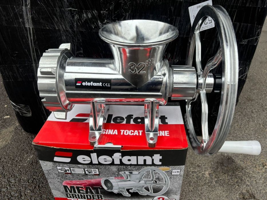 Mașina de tocat din aluminiu nr 32