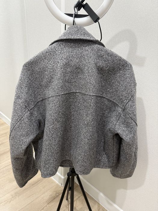 Бомбер трендовый модный