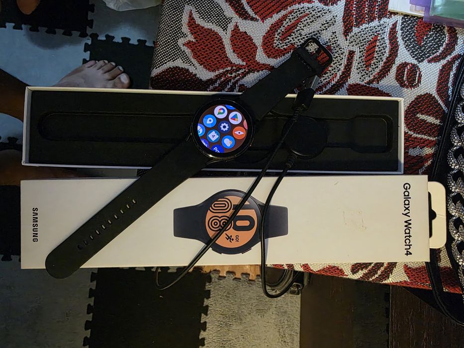 Samsung Galaxy Watch 4