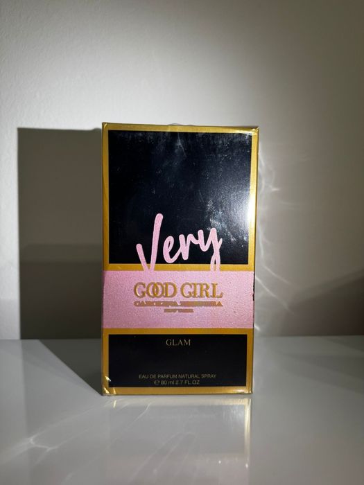Very Good Girl Glam