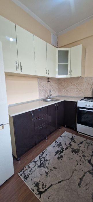 SERGILI 6A 2xona sotiladi zudlik bilan fayzli va nurli honadon