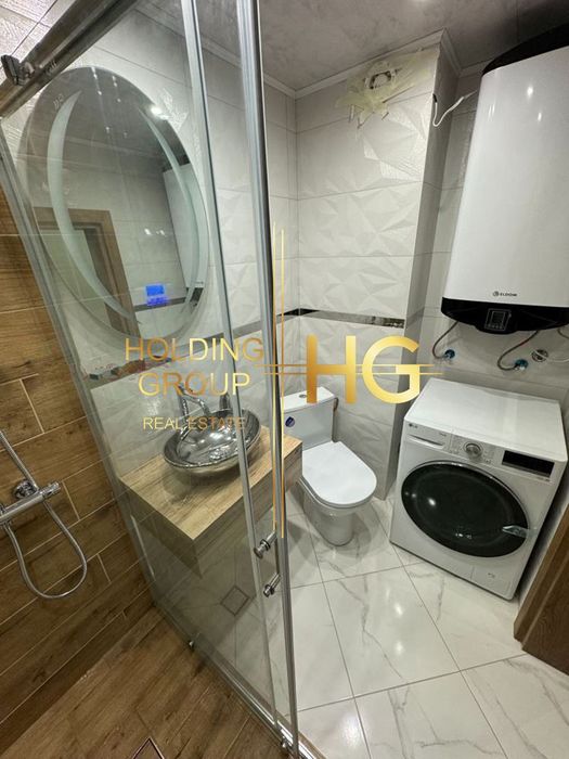 Продава се Четиристаен апартамент в Варна, Левски - 96 кв.м за 1719 €/кв.м - Снимка #2