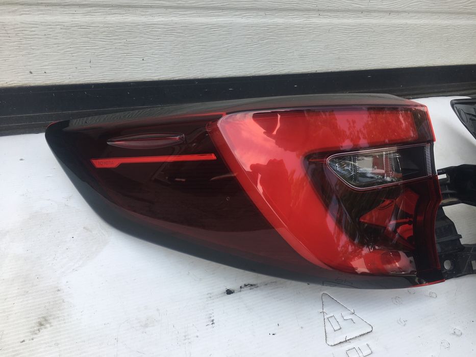 Stopuri/Triple Aripa Toyota Corolla Break 2022-2024