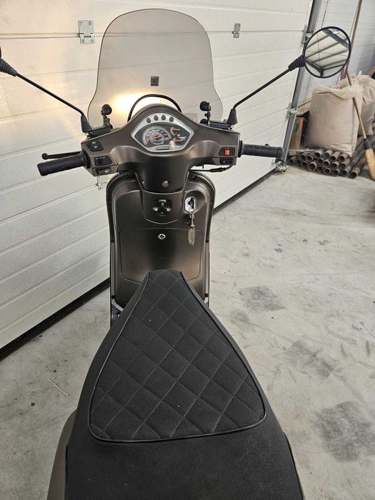 Scuter DJJD  CASHMERE 2020