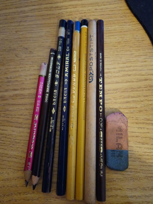 Set creioane vechi Dacia