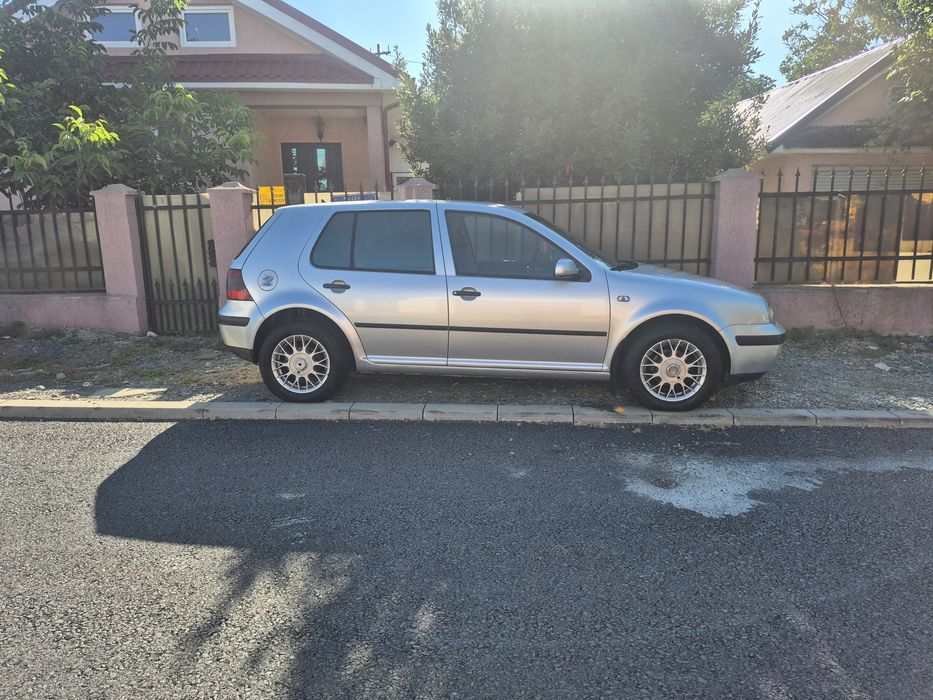 Volkswagen Golf 4