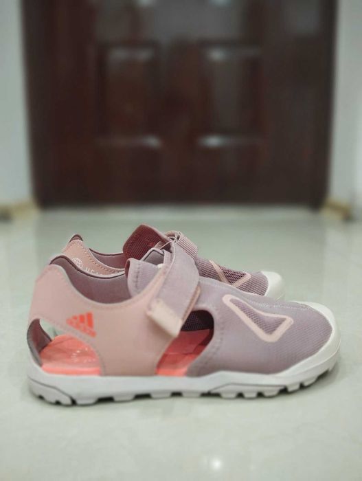 Детски сандали Adidas