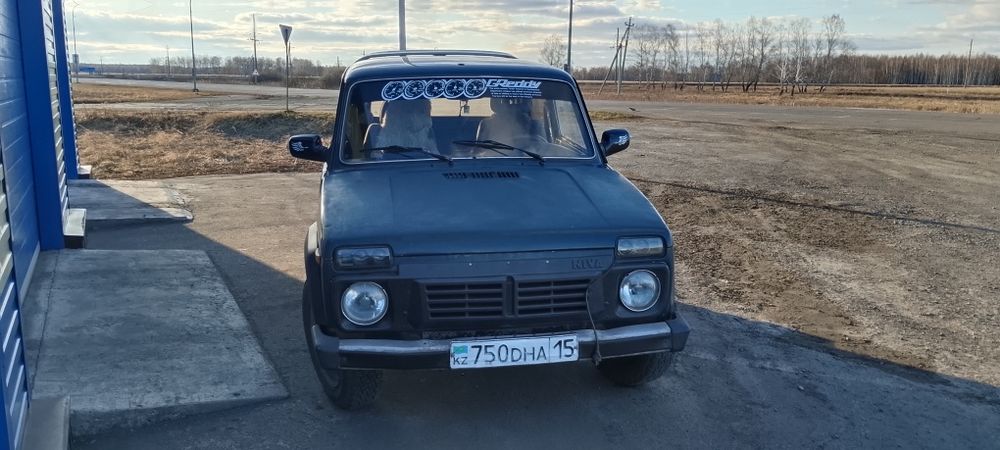 Продам Нива 21213