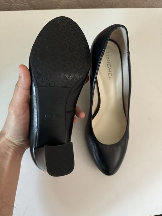 Классические туфли женские