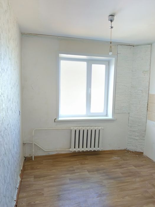 Продам 3 х комн квар. 7-30, 9 этаж.