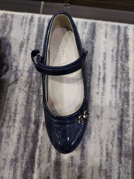 Обувки официални детски