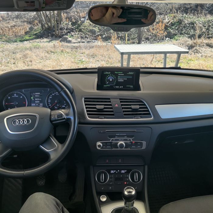 Vînd Audi Q3 in stare f buna