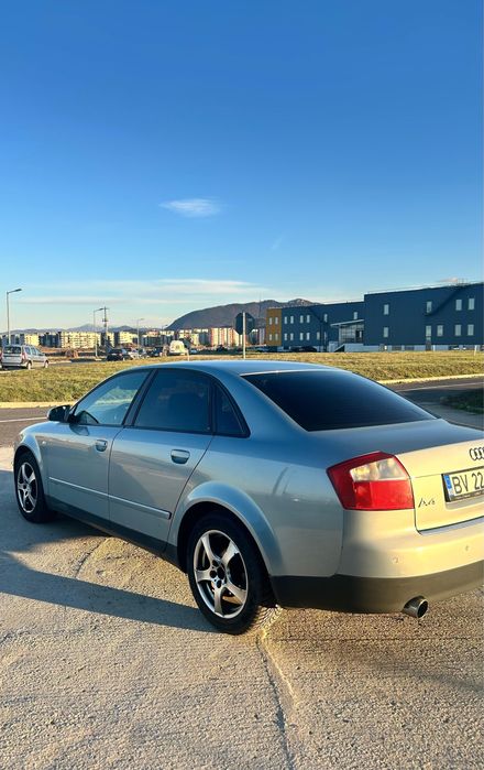 AUDI A4 2002 — imagine 4