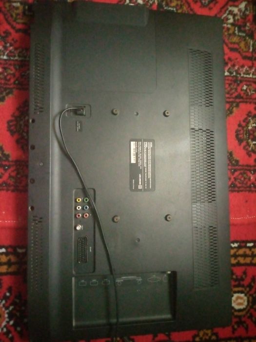 Samsung televizor 28 ekran ploski ekran