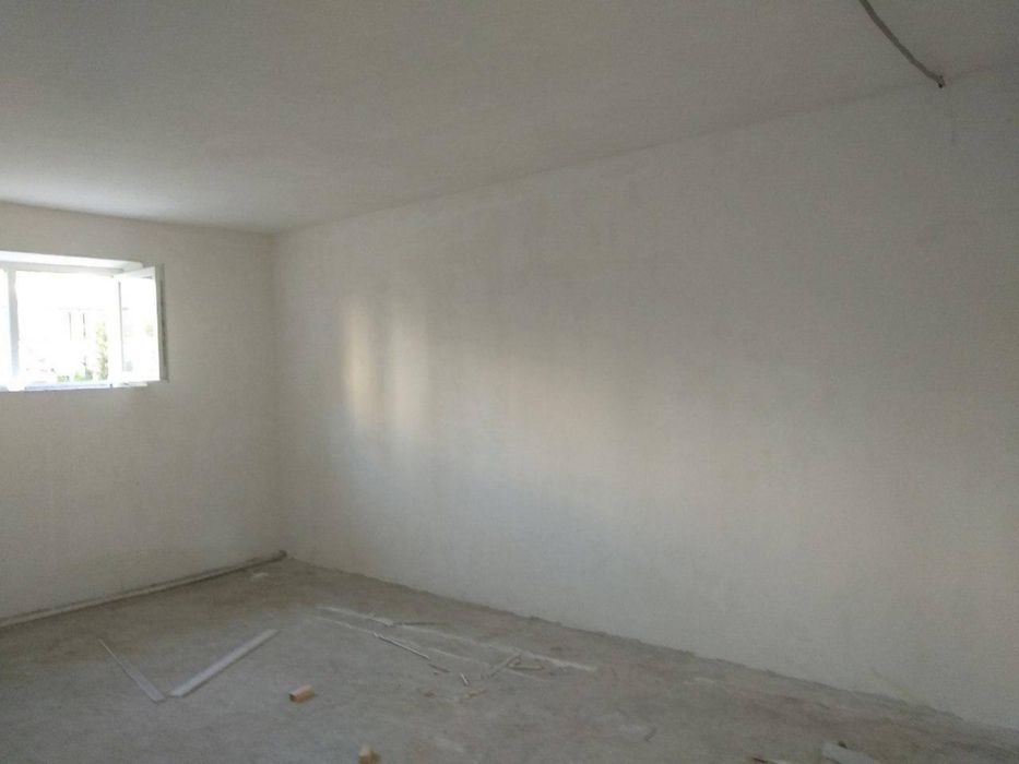 305 кв , нотурар жой , Пол подвал