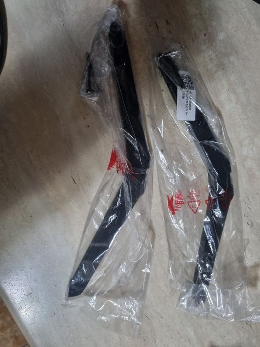 Picioare/ suport TV LG, TCL/ telcomanda Samsung