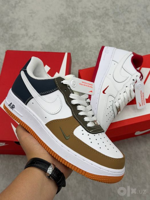Nike Air Force 1