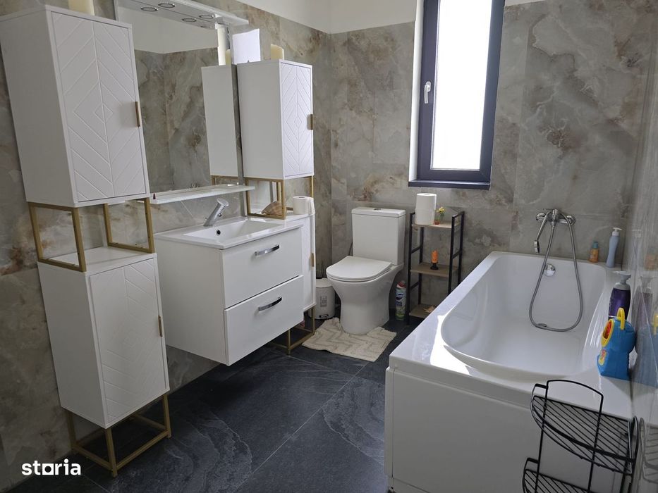 Vila 4 camere,gata de mutare ,mobilată și utilată,teren 400 mp