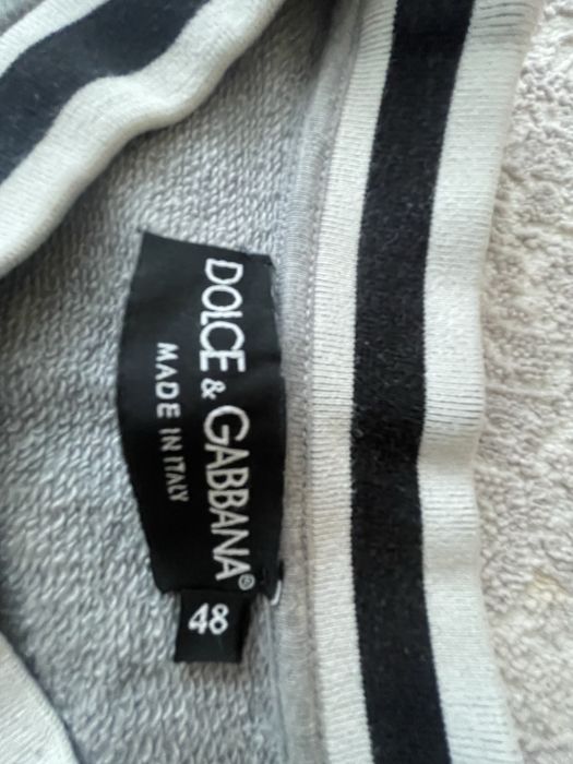 Dolce & Gabbana.