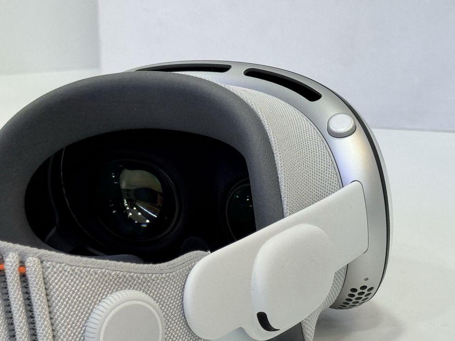 б/у Apple Vision Pro 256Gb