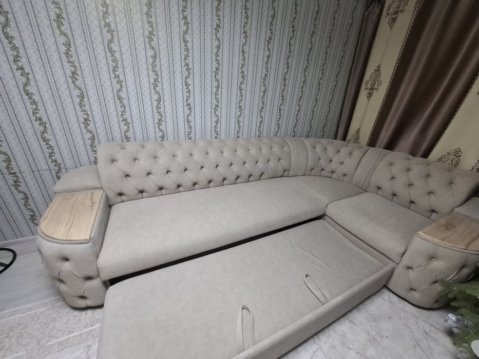 Продам диван угловой