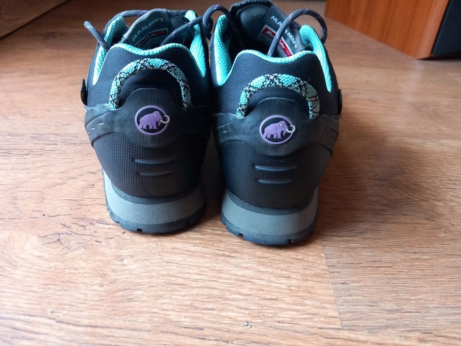 Дамски туристически обувки Mammut 37.5