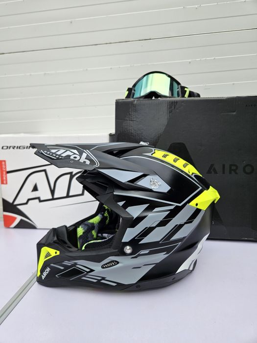 Каска Airoh Aviator 3 размер XL