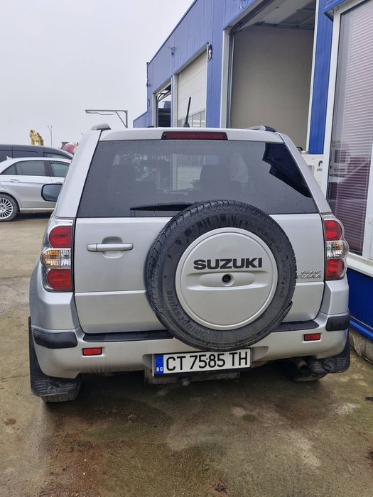 Лек автомобил Suzuki Vitara