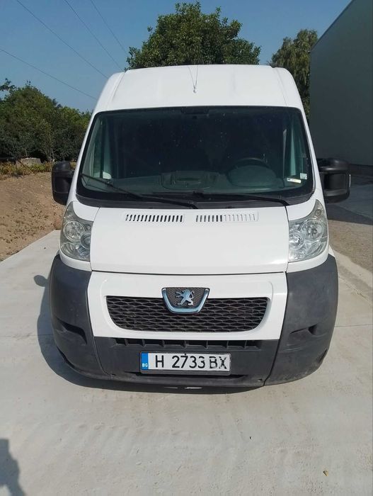 Продавам Микробус Peugeot Boxer Дълга база 3,5т 2.2 120кс. 2011г.