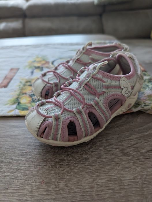 Skechers/Geox/Primigi маратонки и сандали  28 номер