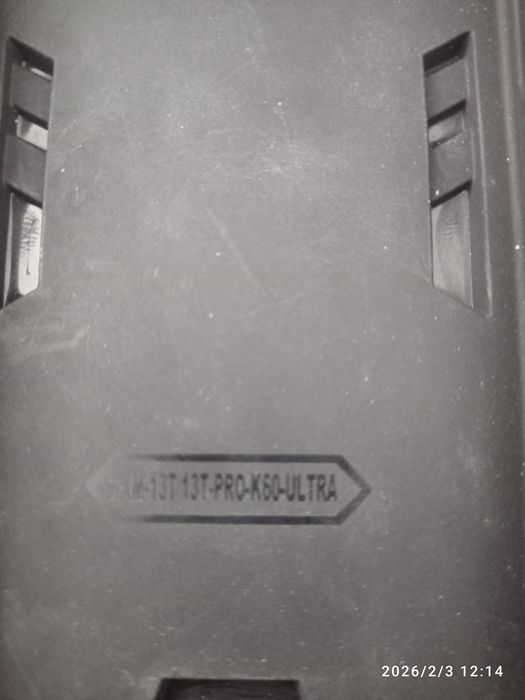 Продам новый чехол на ми 13 т.