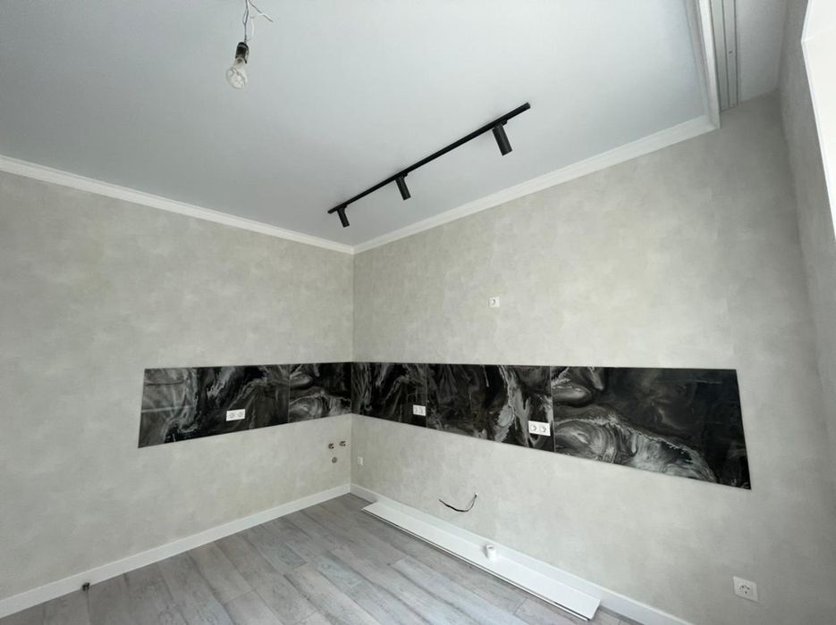 Качественная поклейка обоев