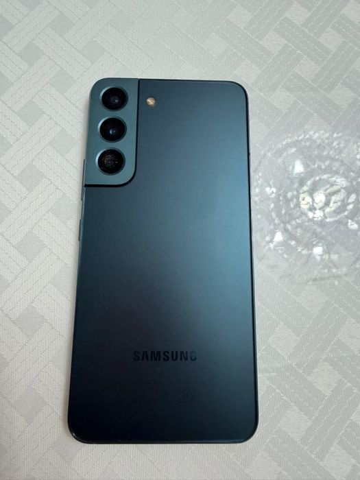 Самсунг галакси S22