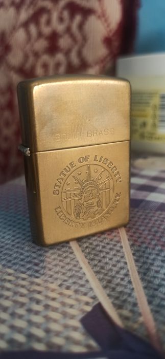 Brichete zippo si una sobranie