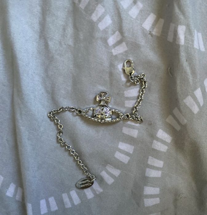 Vivienne Westwood bratara