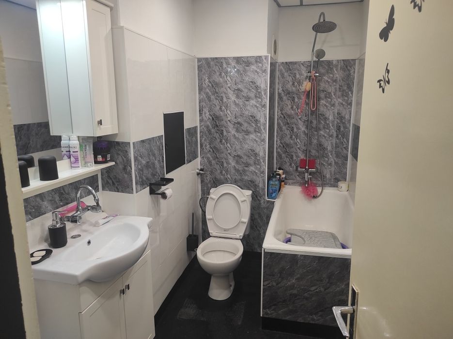 Продава се Тристаен апартамент в София, Света Троица - 104 кв.м за 2741 €/кв.м - Снимка #10