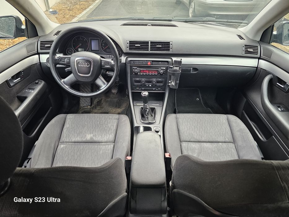 Audi A4 B7 НА Части Може и Цяла
