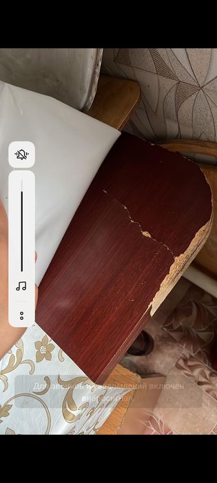 Стол кухонный срочно