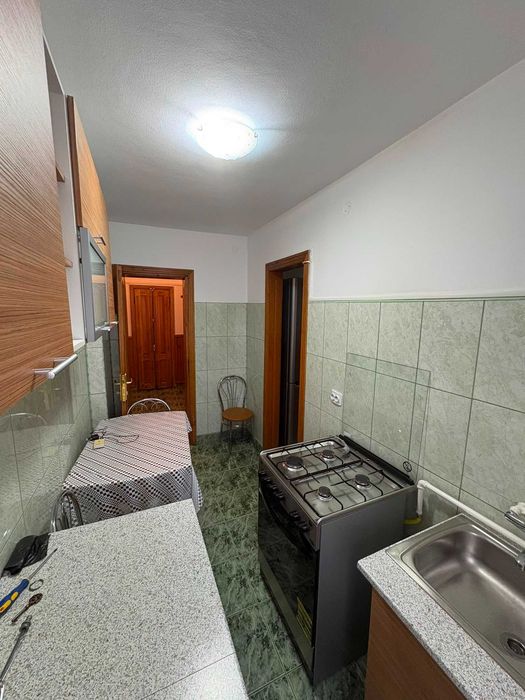 Închiriere apartament cu 2 camere