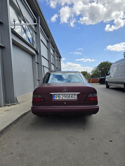 Mercedes w124 200E