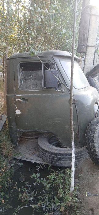 Уаз запчаст сотилади