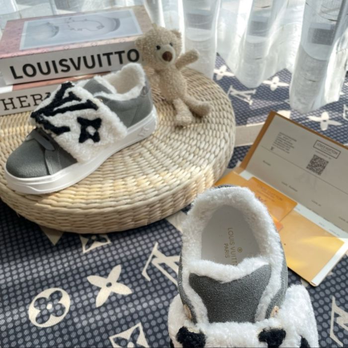 Adidasi Louis Vuitton dama