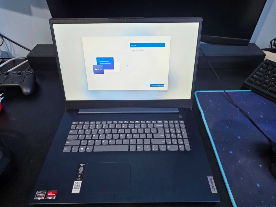Laptop Lenovo 17 inch, 8+512GB, R5 5500U