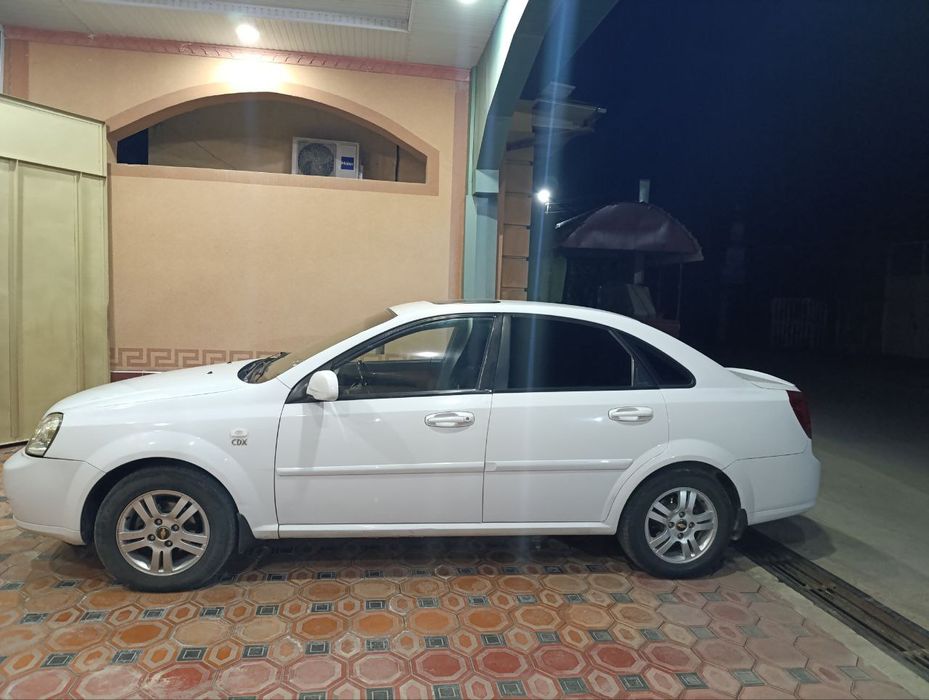 Chevrolet lacetti