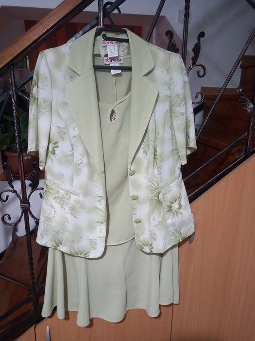 Rochii ocazie de vânzare